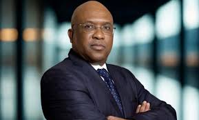 Sénégal : stabiliser les équilibres sans fragiliser l’économie réelle, dans une Afrique et un monde sous tension.